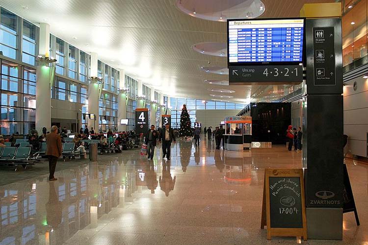 فرودگاه ارمنستان